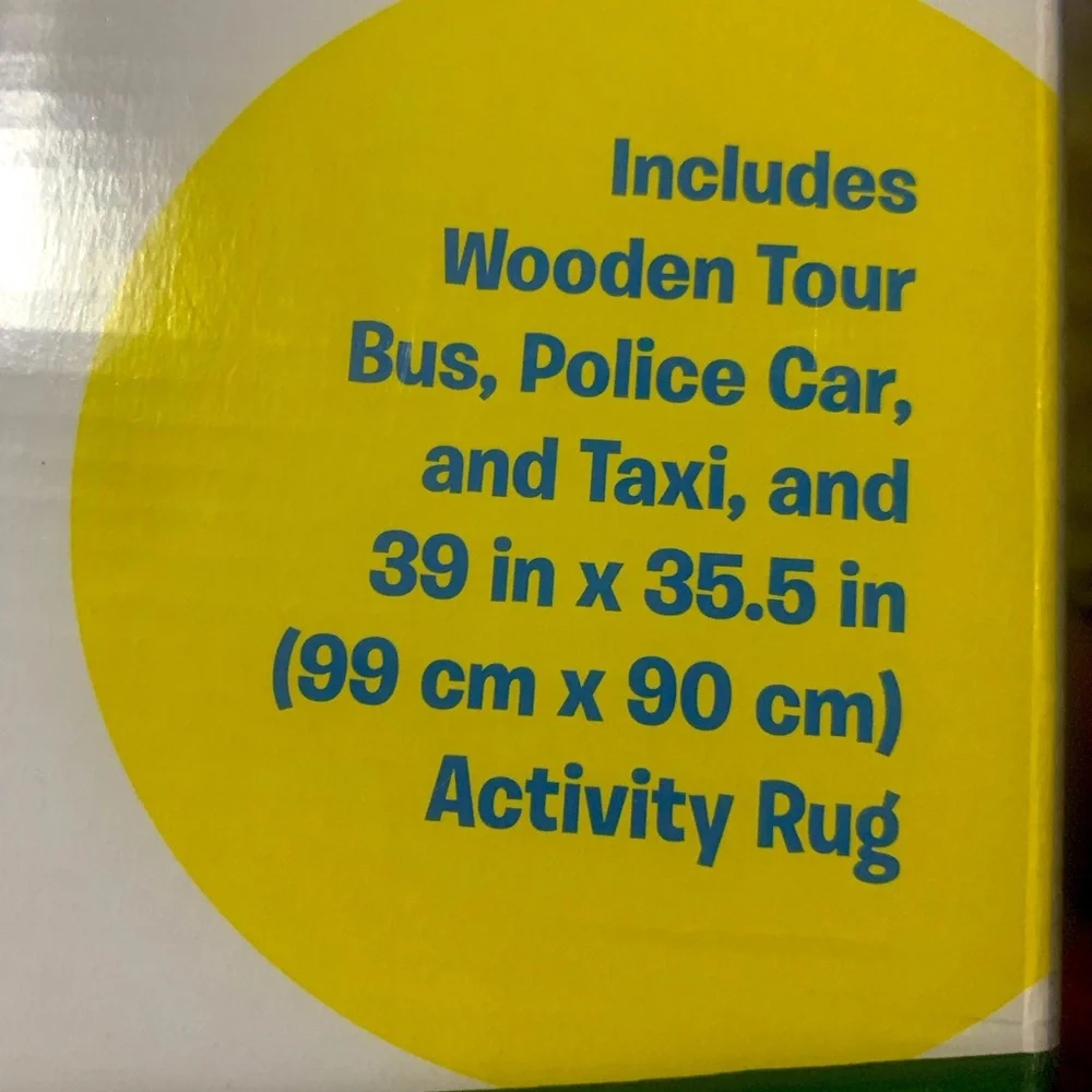 Mickey Mouse City activity rug set ages 3+ - Picture 4 of 4